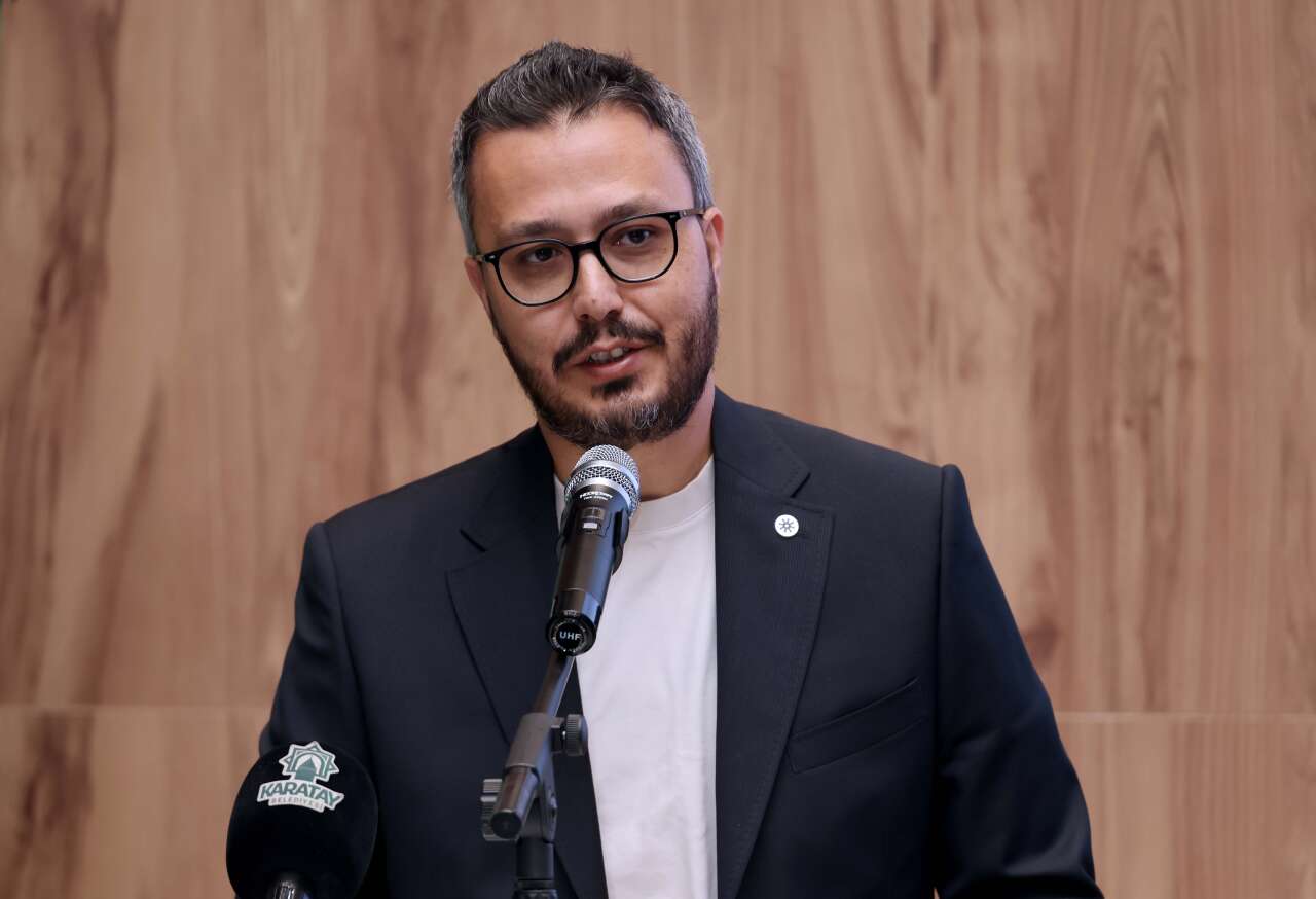 Konya şiire doydu! Farklı ülkelerden şairler Mevlana’nın şehrinde 6